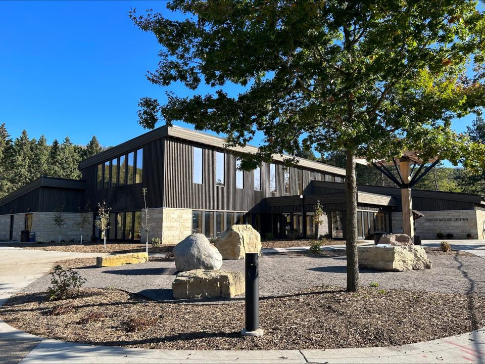 outside front view of the new nature center